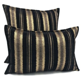 Set zwart met goud, Luxury stripe ± 45x45cm en ± 30x45cm
